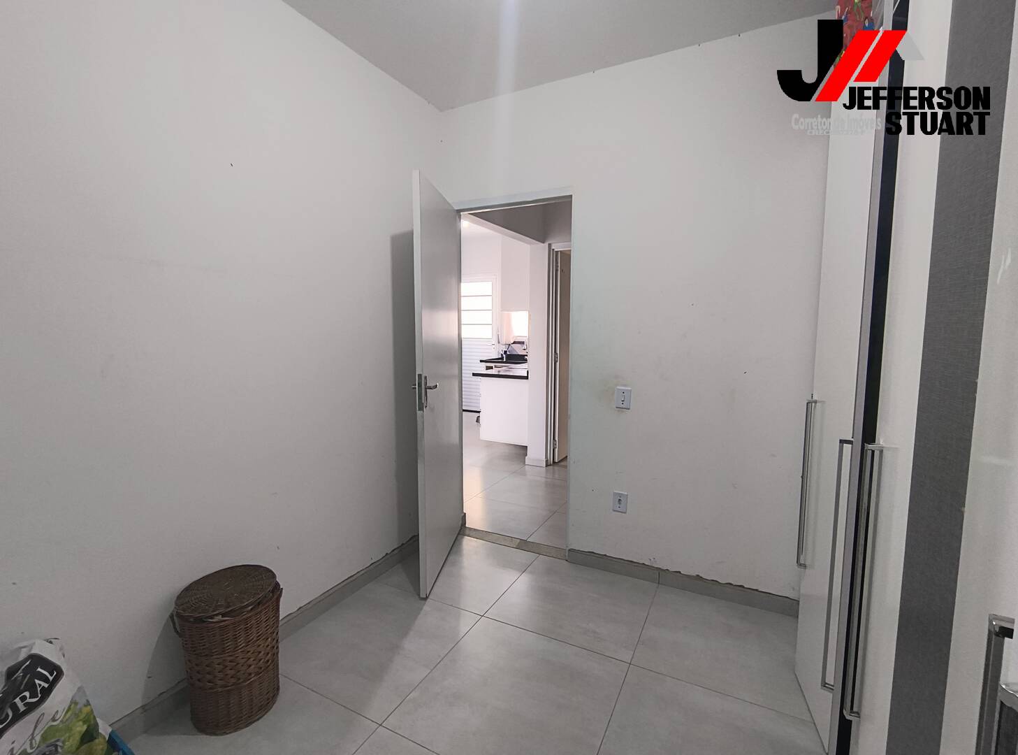 Casa à venda com 2 quartos, 45m² - Foto 4