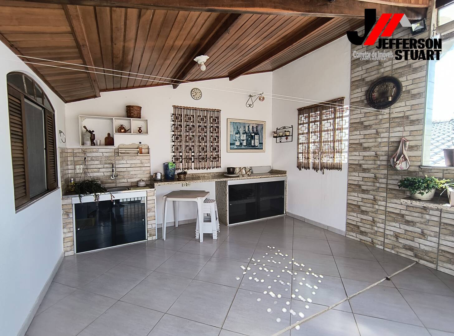 Casa, 2 quartos, 220 m² - Foto 1