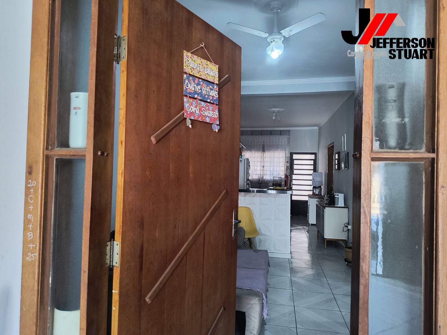 Casa à venda com 3 quartos, 113m² - Foto 5