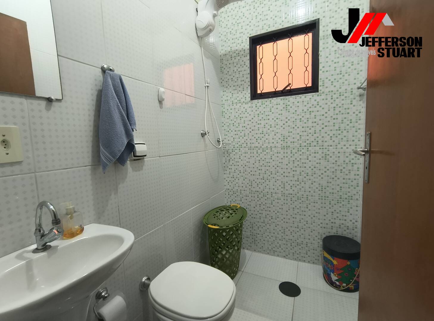 Casa à venda com 3 quartos, 113m² - Foto 13