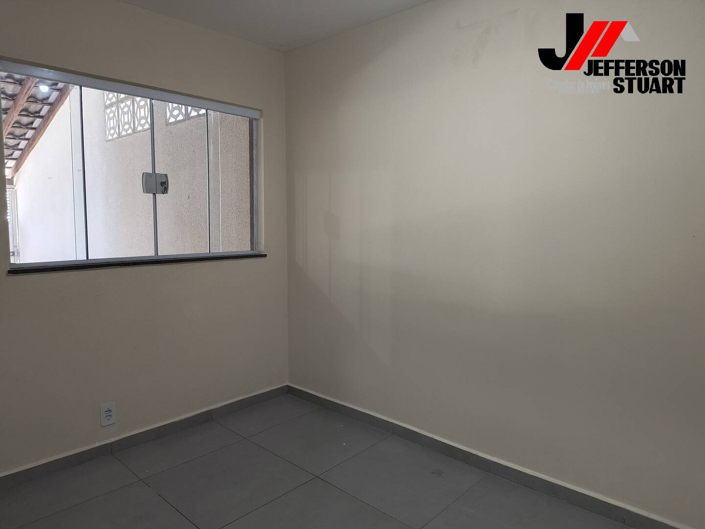 Casa à venda com 2 quartos, 68m² - Foto 3