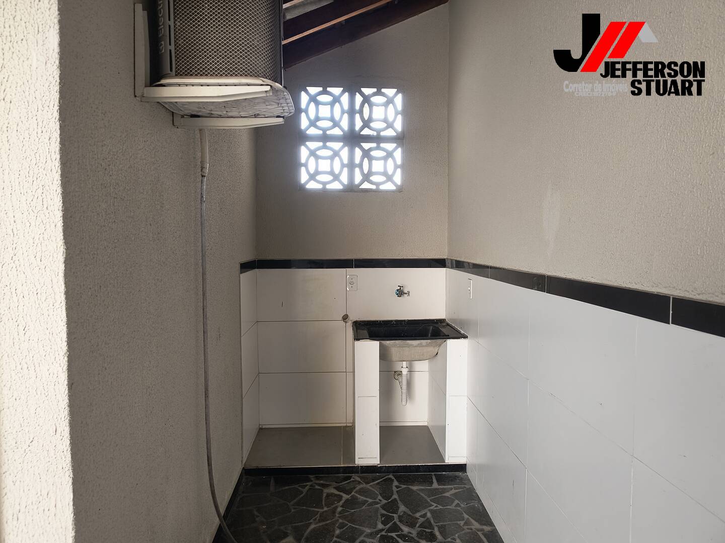Casa à venda com 2 quartos, 68m² - Foto 11