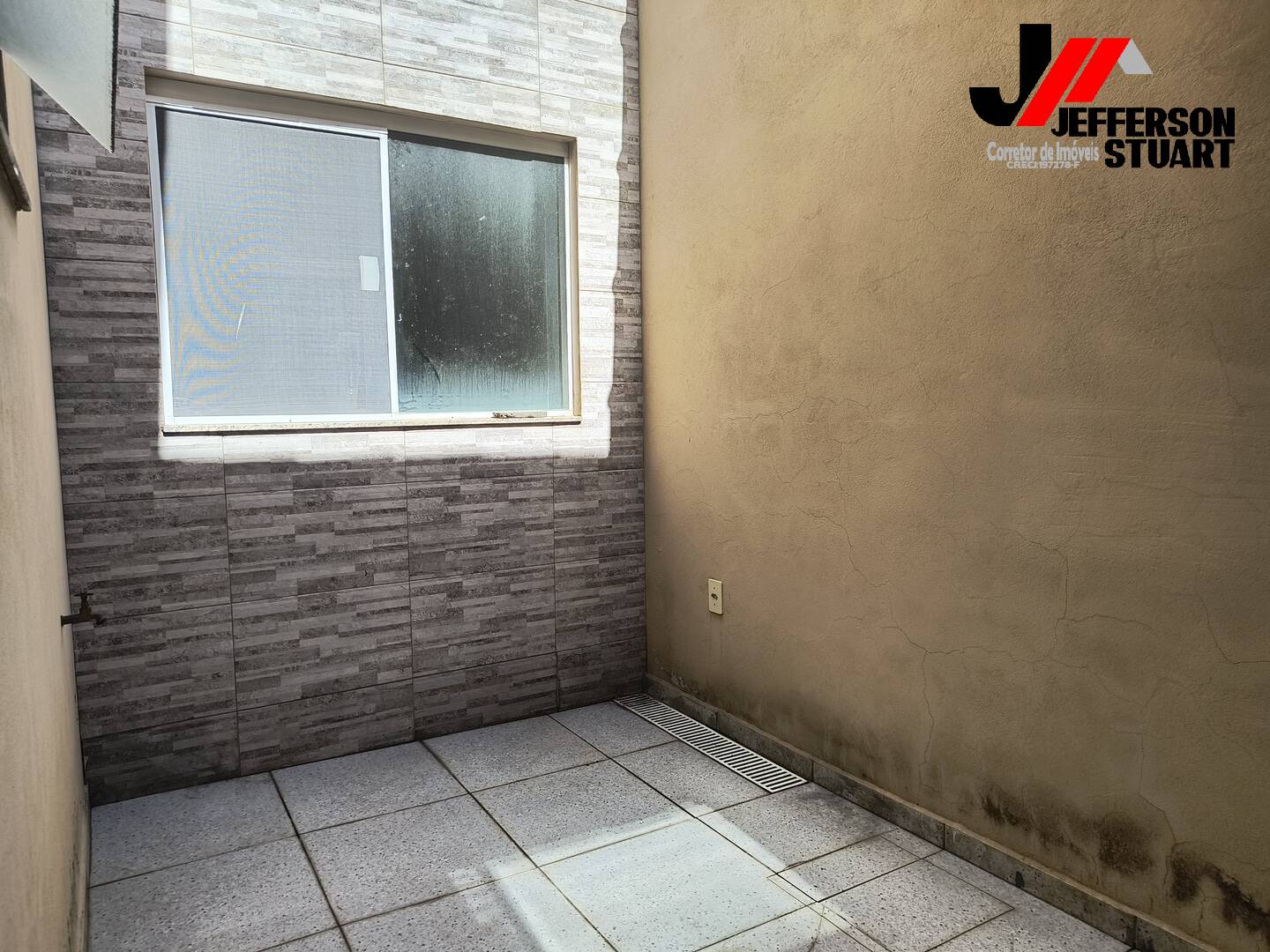 Casa à venda com 2 quartos, 90m² - Foto 5