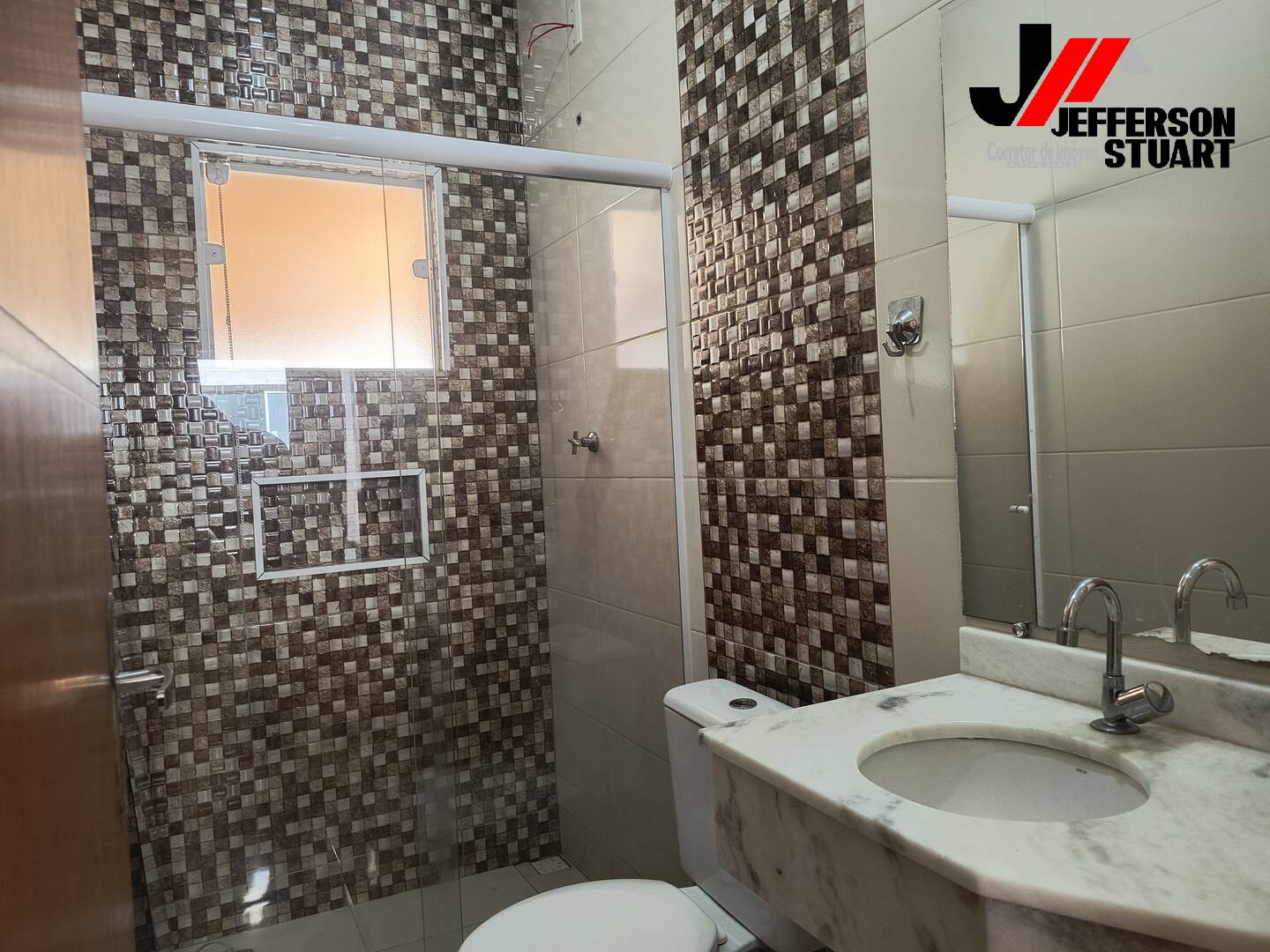 Casa à venda com 2 quartos, 90m² - Foto 6